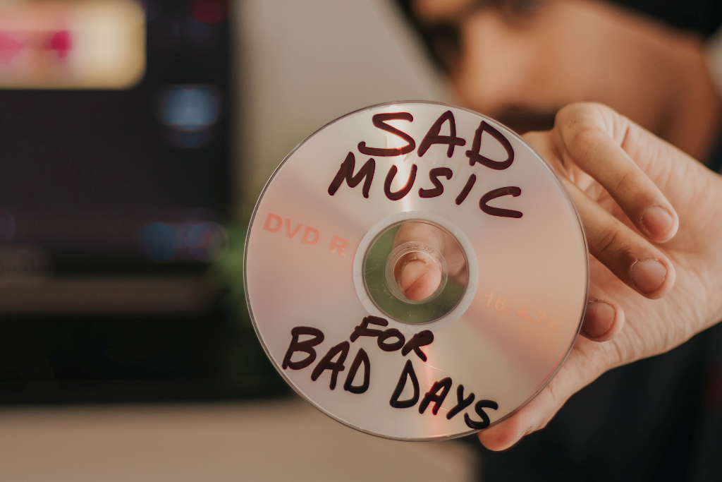 Amy Dodd Pilkington bipolar disorder sad music depression