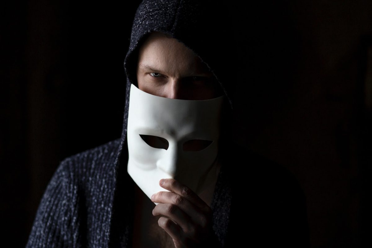 Grooming Behavior: The Evolution of Abusive Relationships