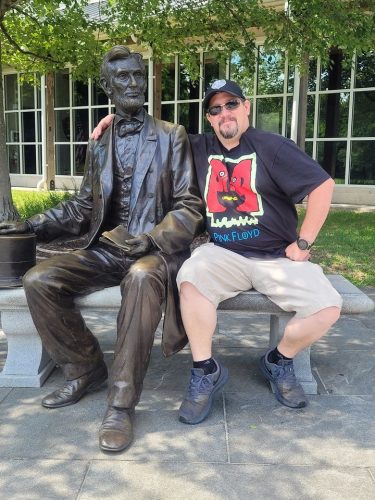 Garry Pilkington Amy Dodd Pilkington Gettysburg National Park Abraham Lincoln statue